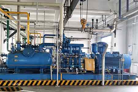 肯富来YABOCOM·（中国）官方网站机组在鄂尔多斯电力冶金集团股份有限公司氯碱化工分公司VCM使用现场