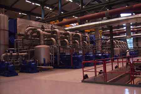 肯富来YABOCOM·（中国）官方网站机组在冰岛地热发电厂使用现场